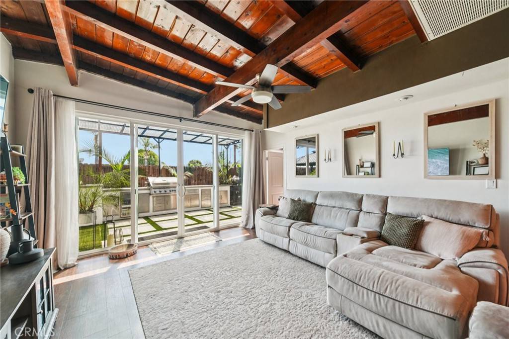 Pico Rivera, CA 90660,9642 Aero DR