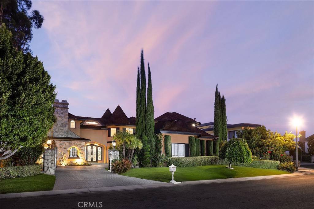 Laguna Hills, CA 92653,25761 Highplains TER