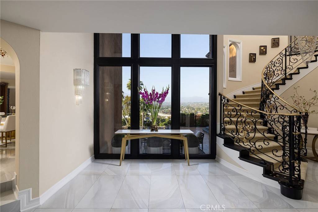 Laguna Hills, CA 92653,25761 Highplains TER