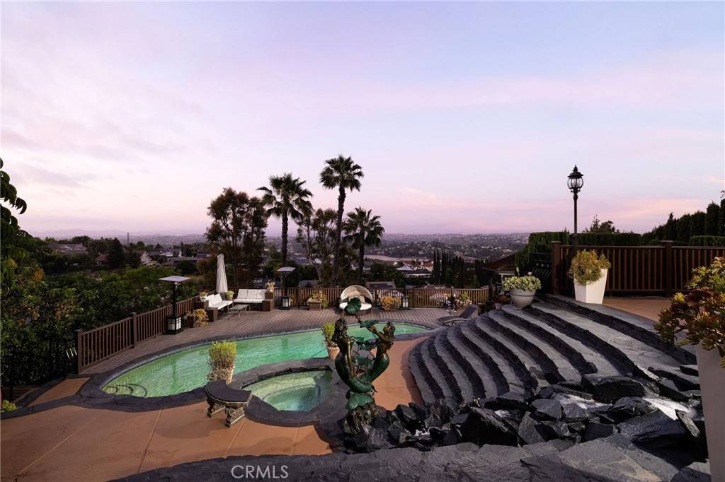 Laguna Hills, CA 92653,25761 Highplains TER