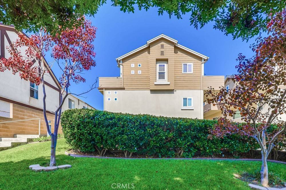 Torrance, CA 90505,23059 Samuel ST