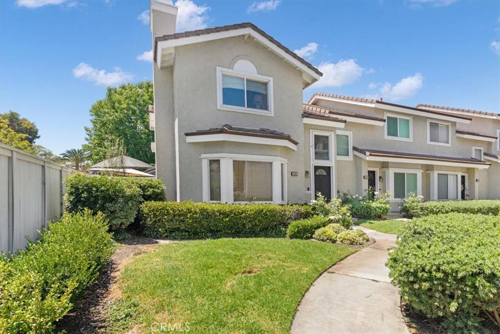 Irvine, CA 92614,338 Fallingstar