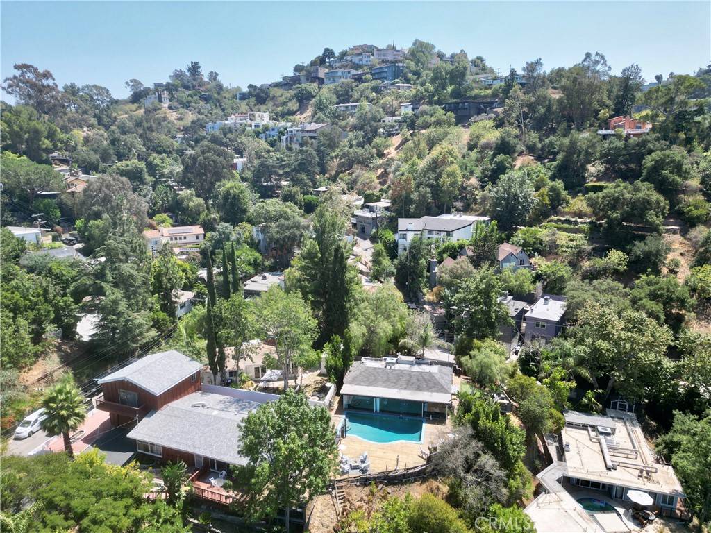 Los Angeles, CA 90068,7241 Woodrow Wilson DR