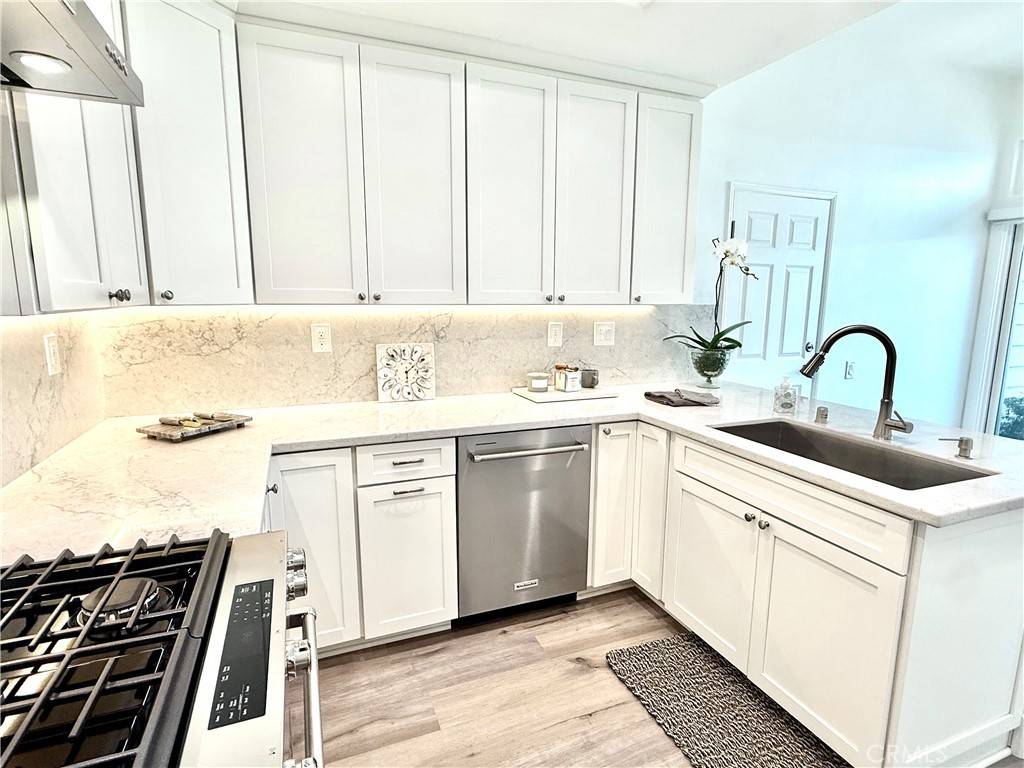 Corona Del Mar, CA 92625,3600 Lilac AVE #39