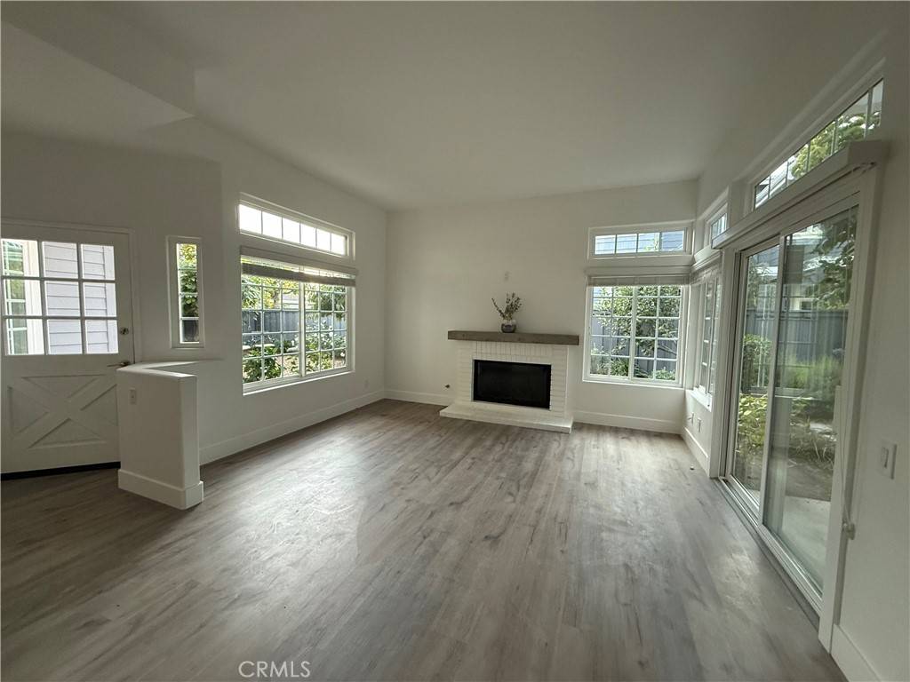 Corona Del Mar, CA 92625,3600 Lilac AVE #39