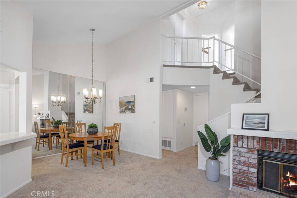Anaheim, CA 92801,527 N Dartmouth WAY #40