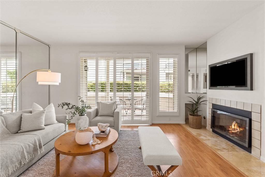 Huntington Beach, CA 92648,7291 Coho Dr #104