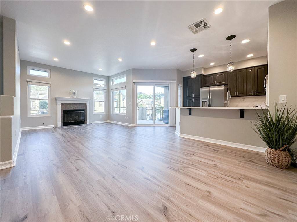 Anaheim Hills, CA 92808,1012 S Country Glen WAY