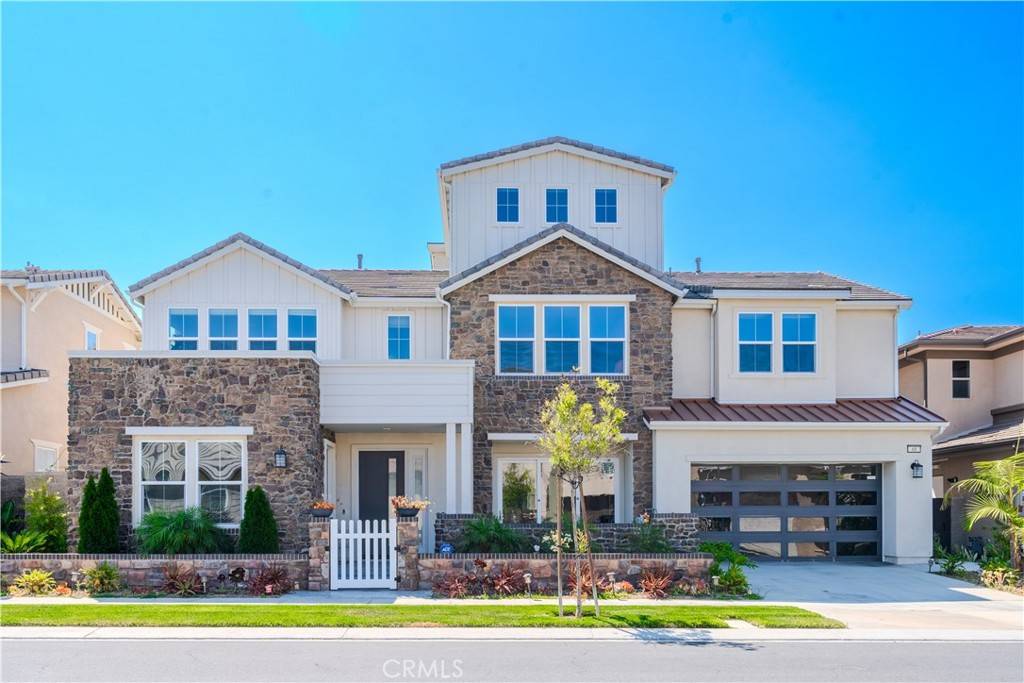 Irvine, CA 92618,68 Chasma