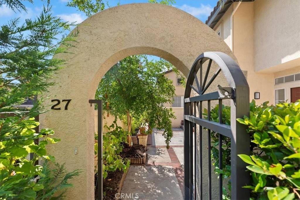 Rancho Santa Margarita, CA 92688,27 Tierra Plano