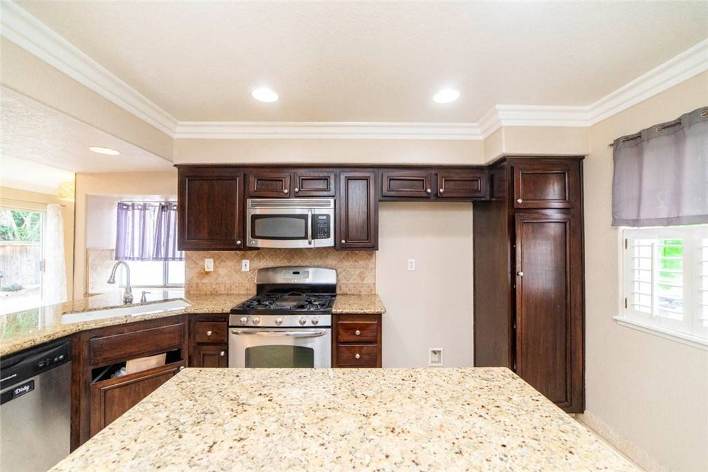 Aliso Viejo, CA 92656,32 Santa Clara ST