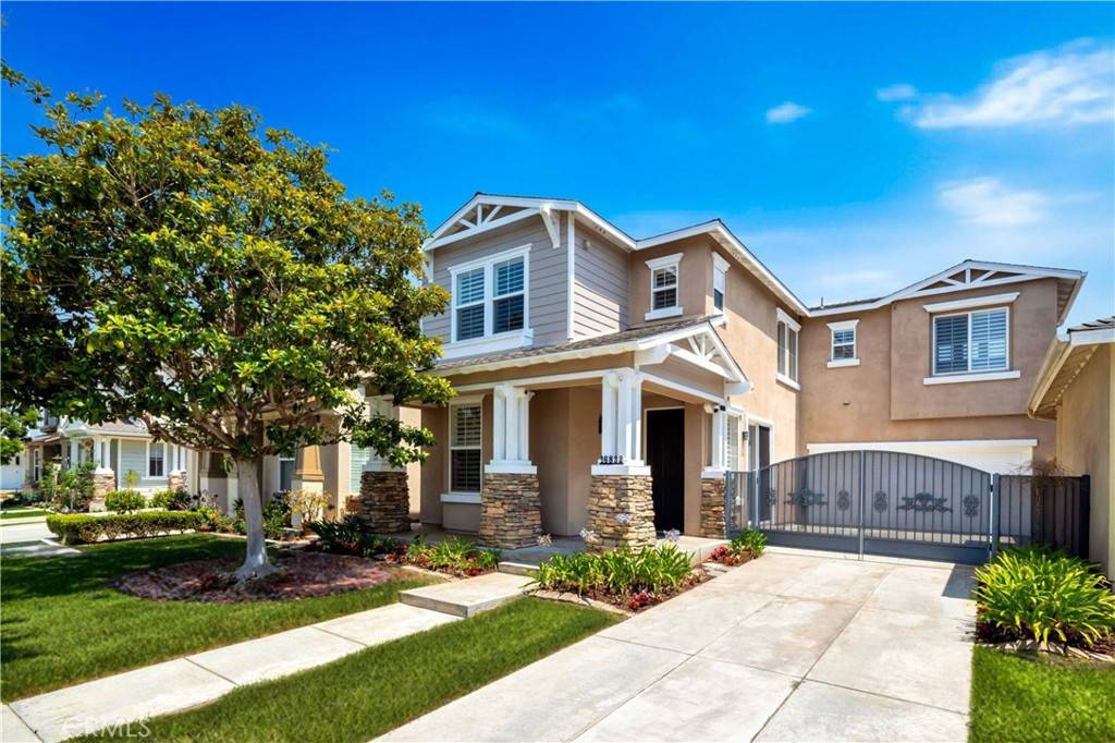 Huntington Beach, CA 92649,16832 Roosevelt LN