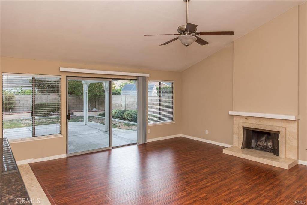 Costa Mesa, CA 92626,981 BEGONIA