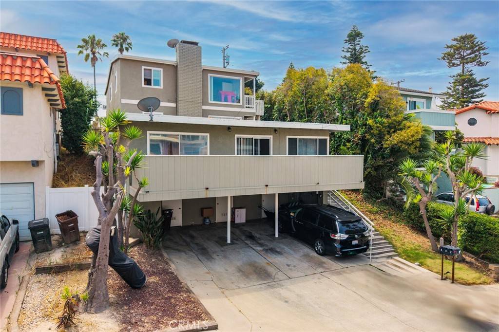 San Clemente, CA 92672,211 W Escalones