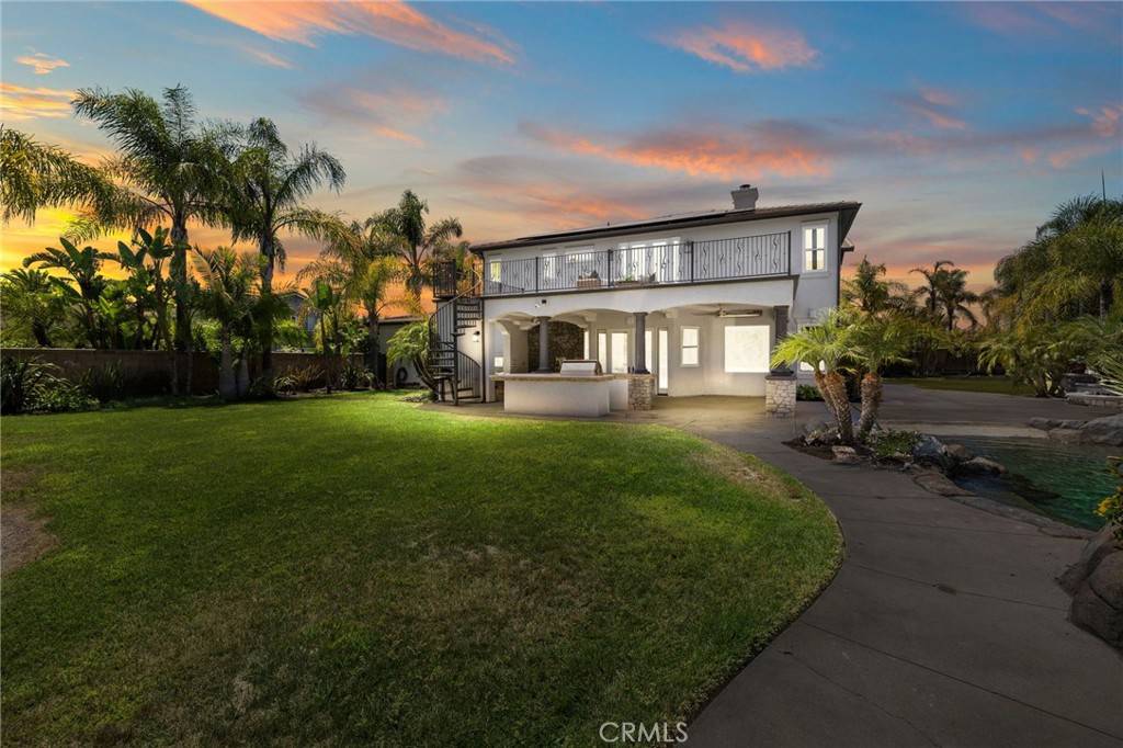 Silverado, CA 92676,18672 Topanga Canyon RD