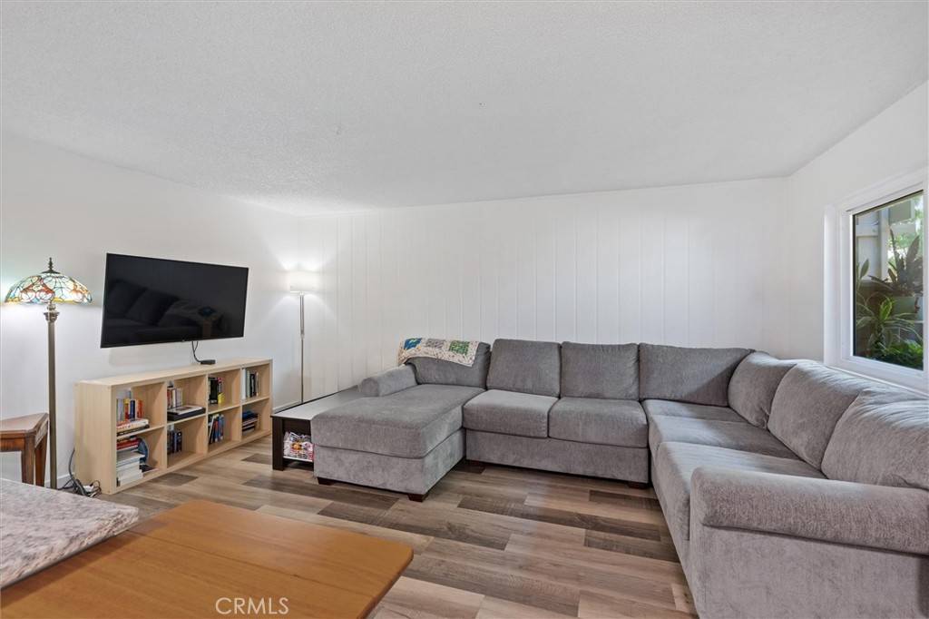 Long Beach, CA 90810,3265 Santa Fe AVE #60