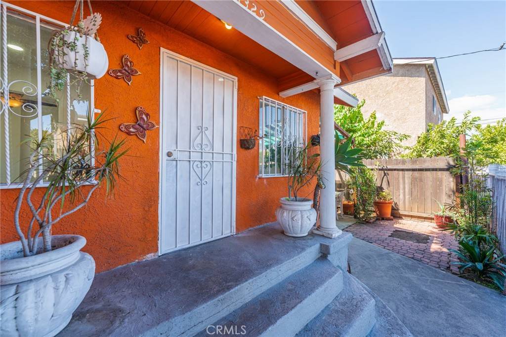 Wilmington, CA 90744,1329 Watson AVE