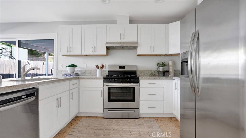 Laguna Hills, CA 92653,25012 Express DR