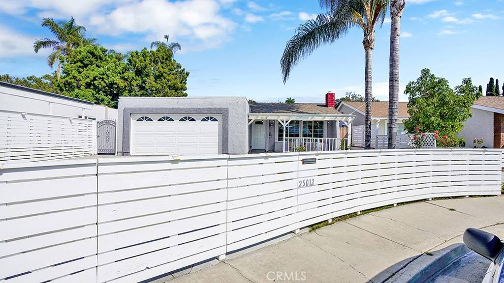 Laguna Hills, CA 92653,25012 Express DR