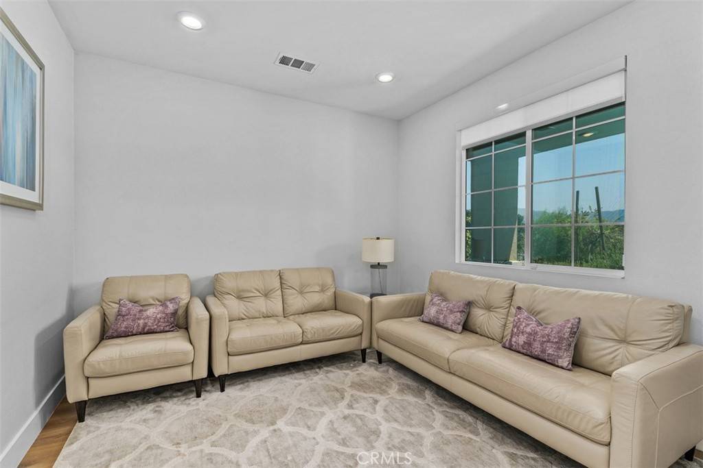 Corona, CA 92883,26407 Towhee Ln LN