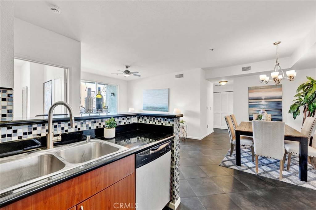 Anaheim, CA 92805,1801 E Katella AVE #3053