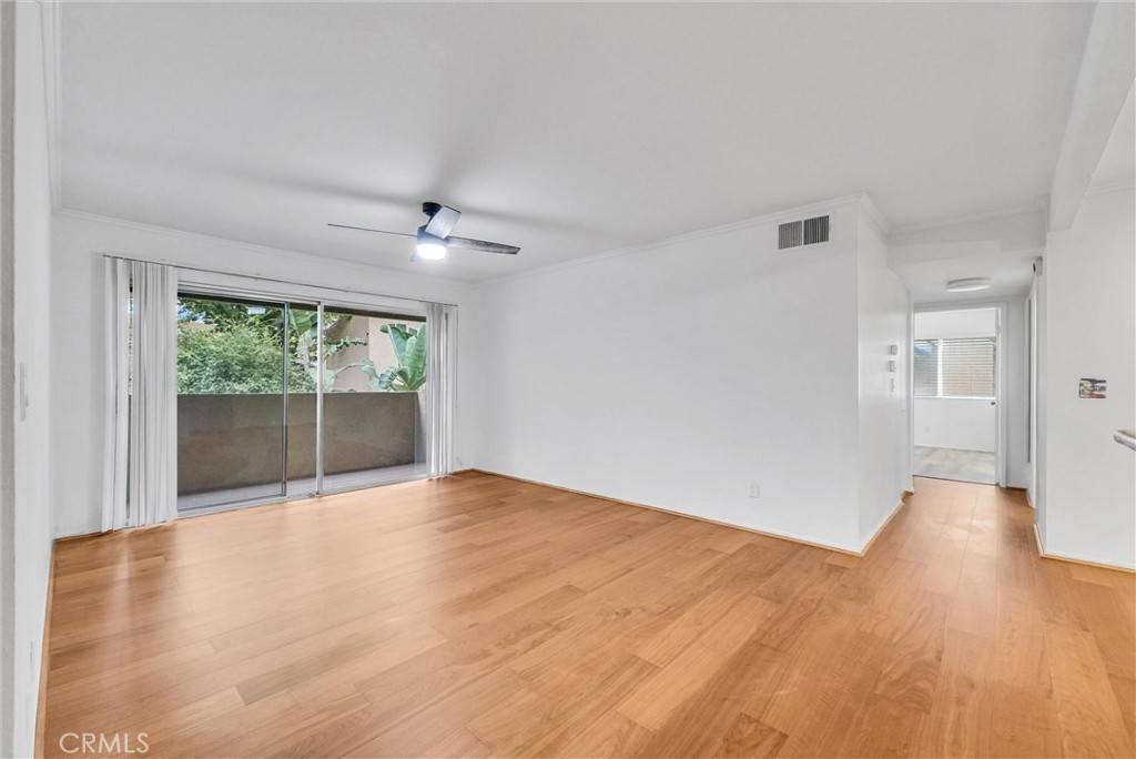 Santa Ana, CA 92707,1001 W Macarthur BLVD #116