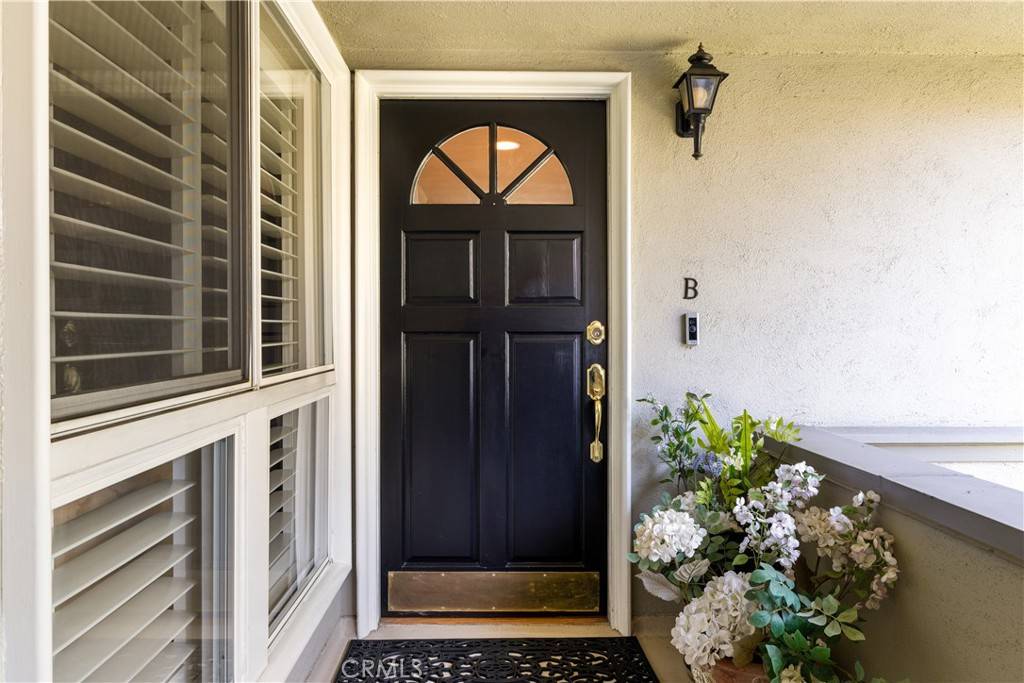 Pasadena, CA 91105,950 S Orange Grove BLVD #B
