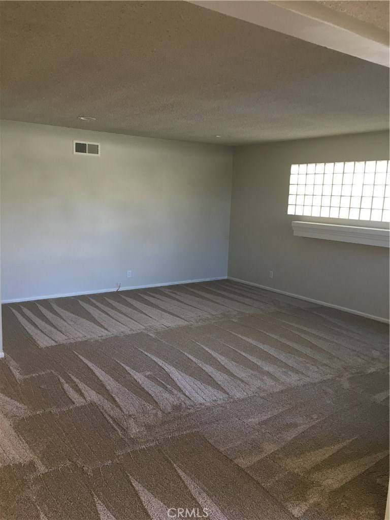 Huntington Beach, CA 92648,1735 Main ST