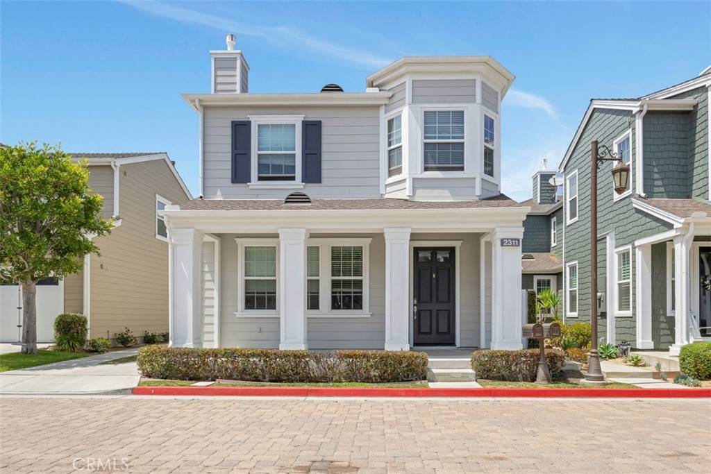 Costa Mesa, CA 92627,2311 Half Moon LN