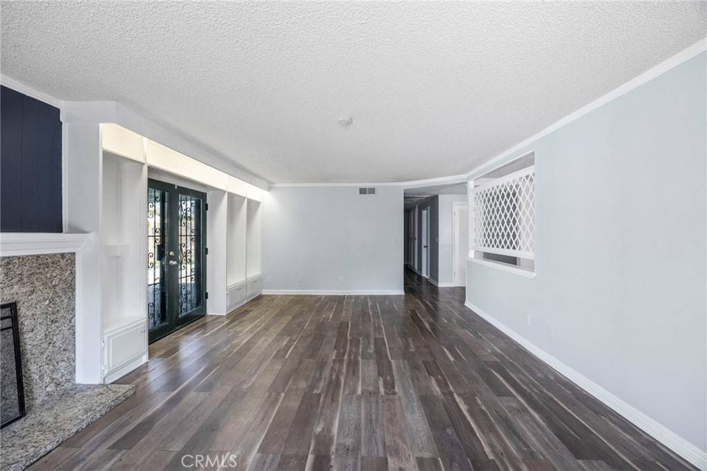 San Bernardino, CA 92407,5430 Electric AVE