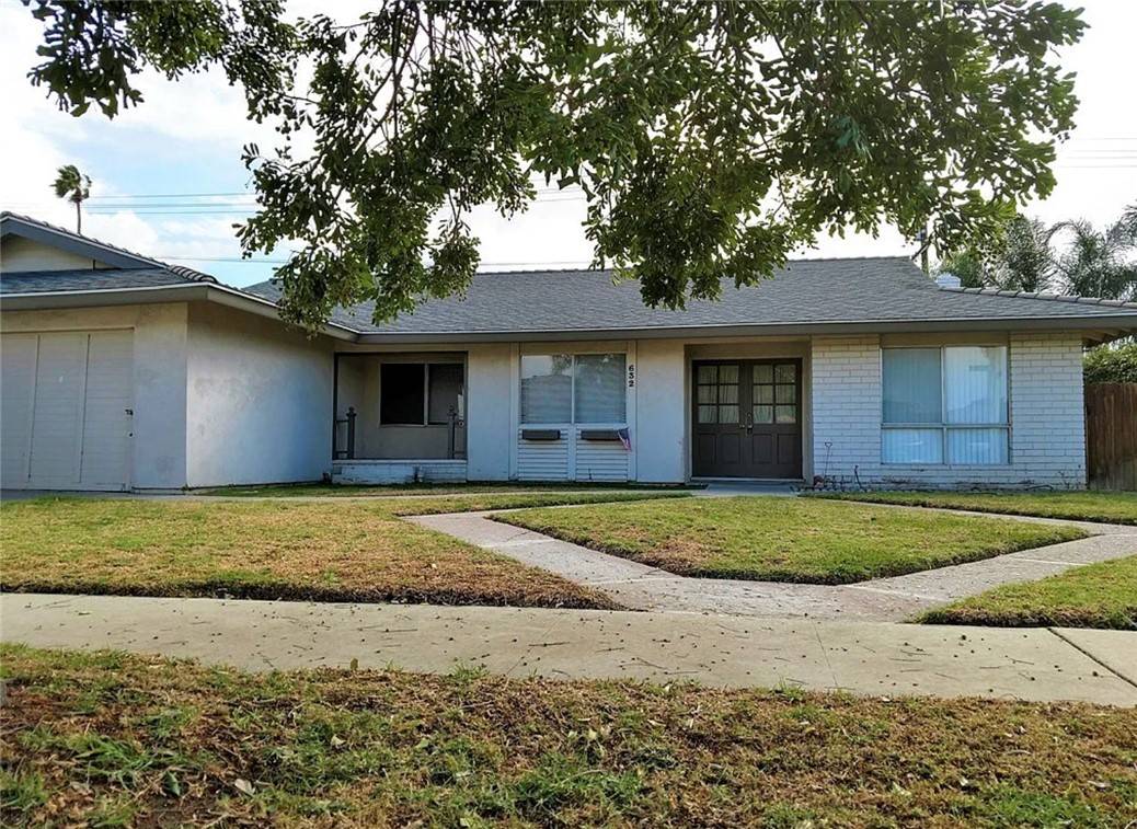 Placentia, CA 92870,632 Kenoak DR