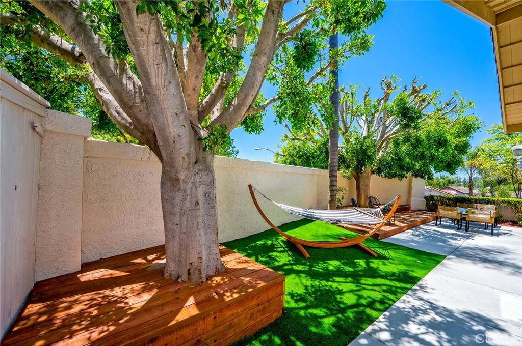 Laguna Niguel, CA 92677,4 Saint Martin