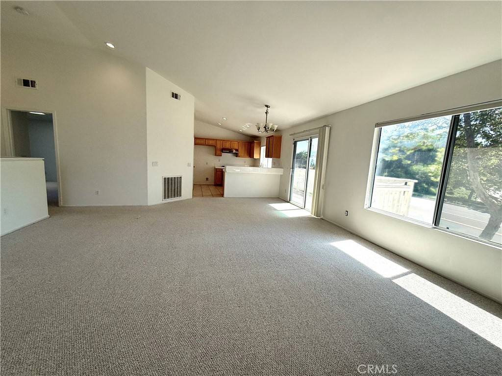 Aliso Viejo, CA 92656,35 Deerborn DR