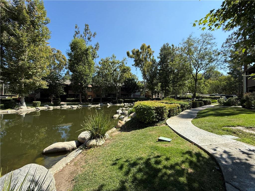 Lake Forest, CA 92630,20702 El Toro RD #243