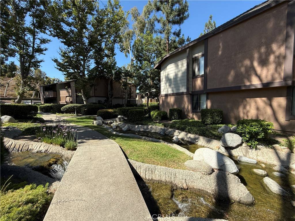 Lake Forest, CA 92630,20702 El Toro RD #243