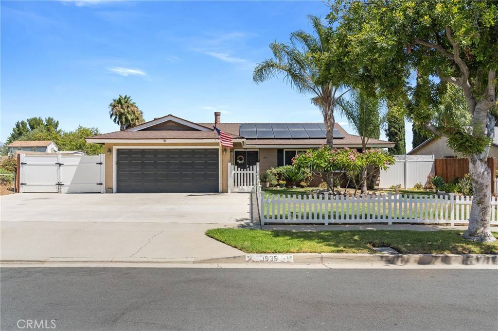 Corona, CA 92882,1935 Adobe AVE