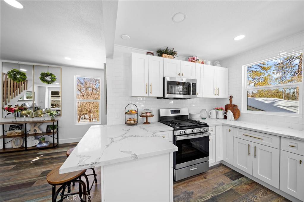 Crest Park, CA 92326,27584 Weirwood DR