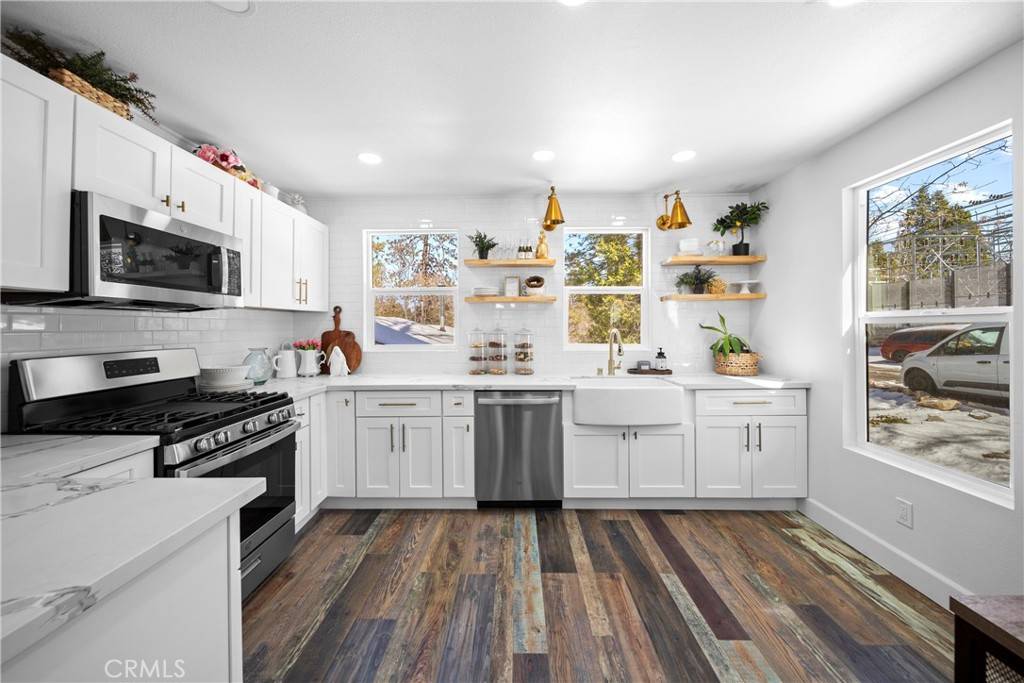 Crest Park, CA 92326,27584 Weirwood DR
