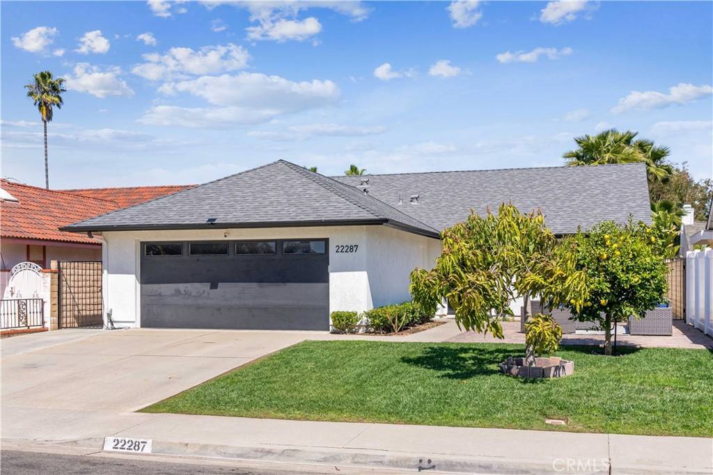 Laguna Hills, CA 92653,22287 Modina