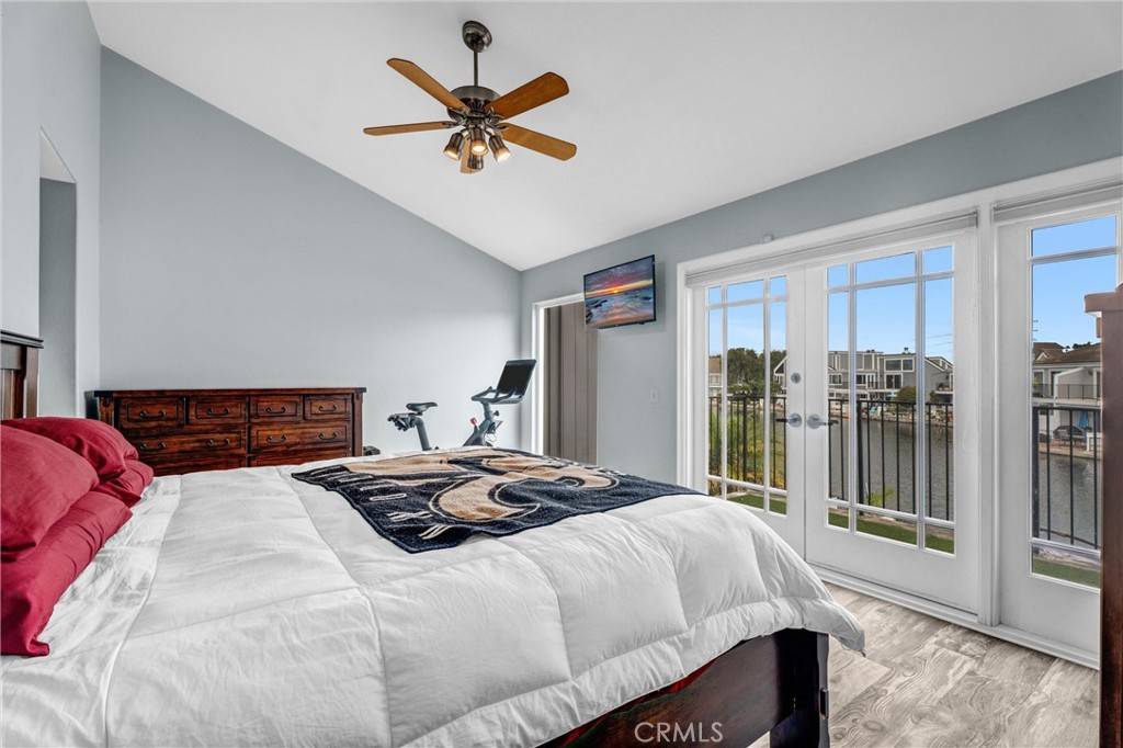 Huntington Beach, CA 92649,3625 Windspun DR
