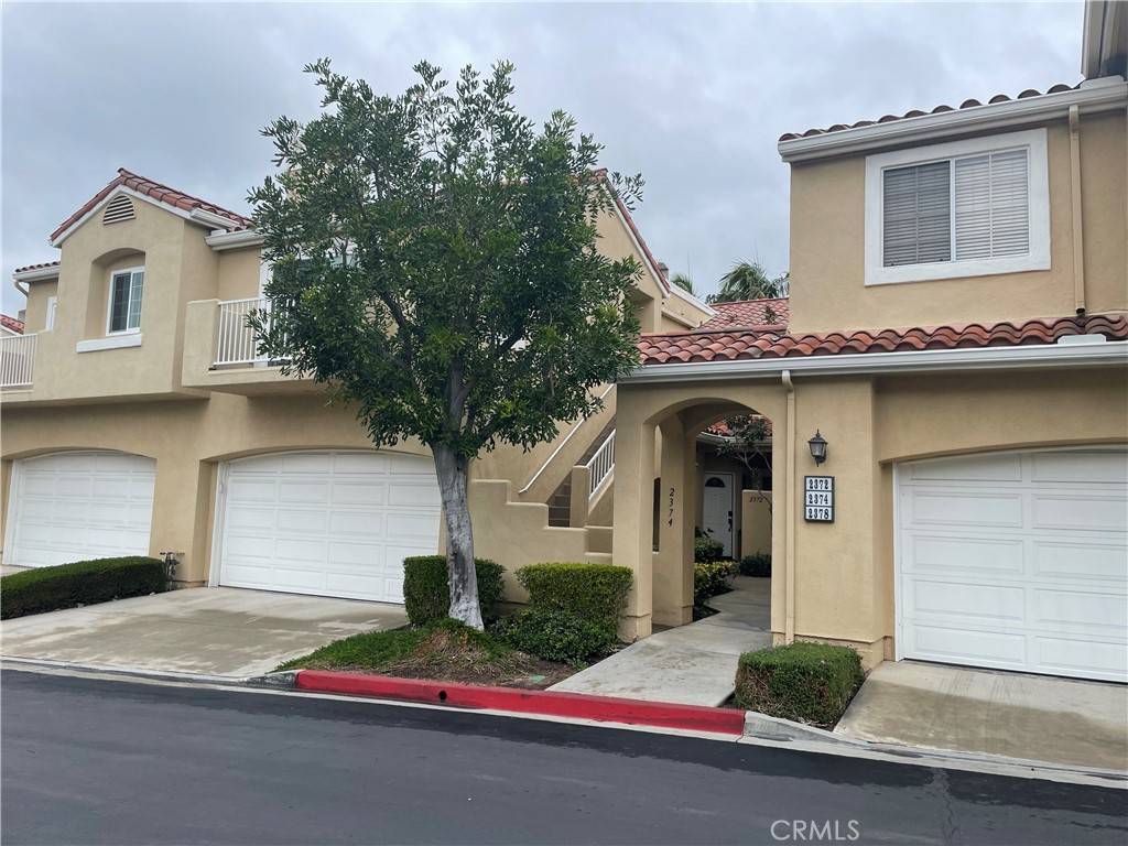 Tustin, CA 92782,2374 Paseo Circulo