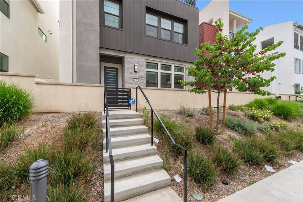 Irvine, CA 92618,146 Yugen