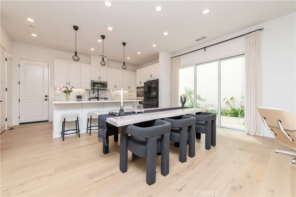 Irvine, CA 92618,146 Yugen