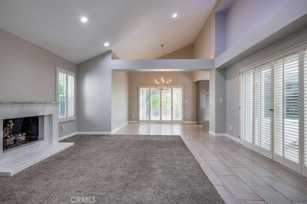 Irvine, CA 92614,91 Fairlake