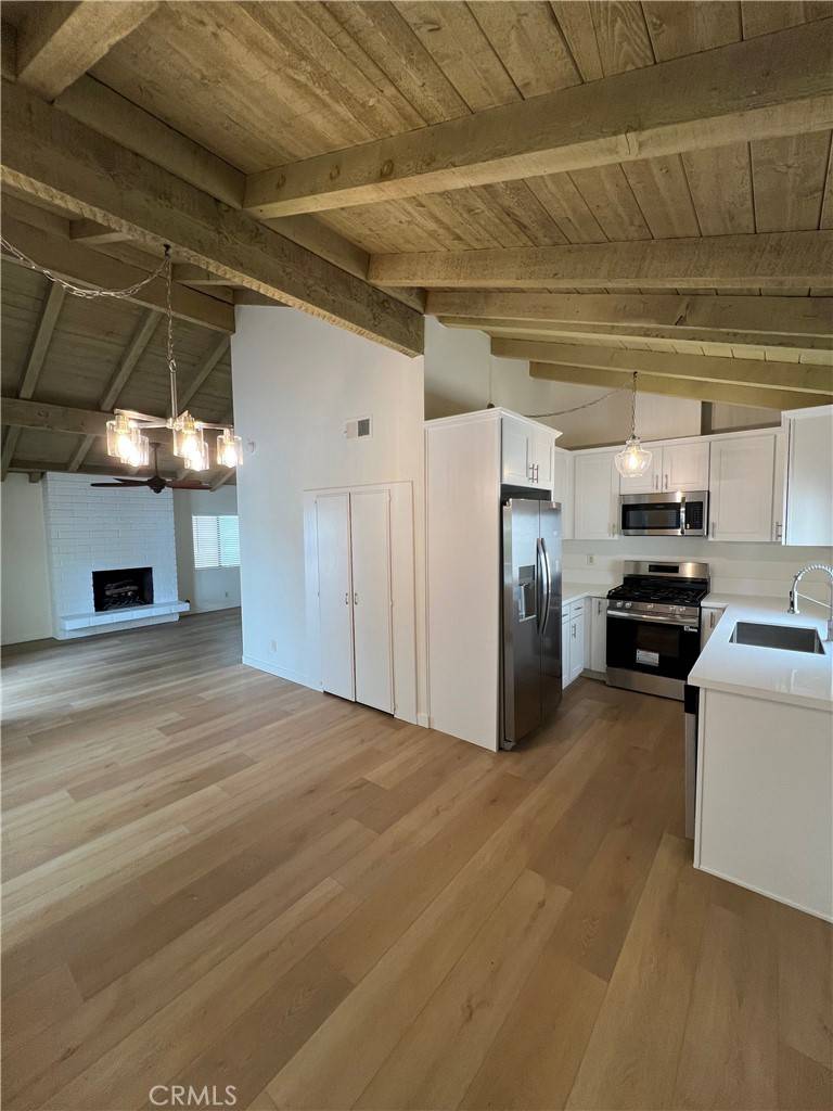 Newport Beach, CA 92661,1505 E Balboa BLVD #B