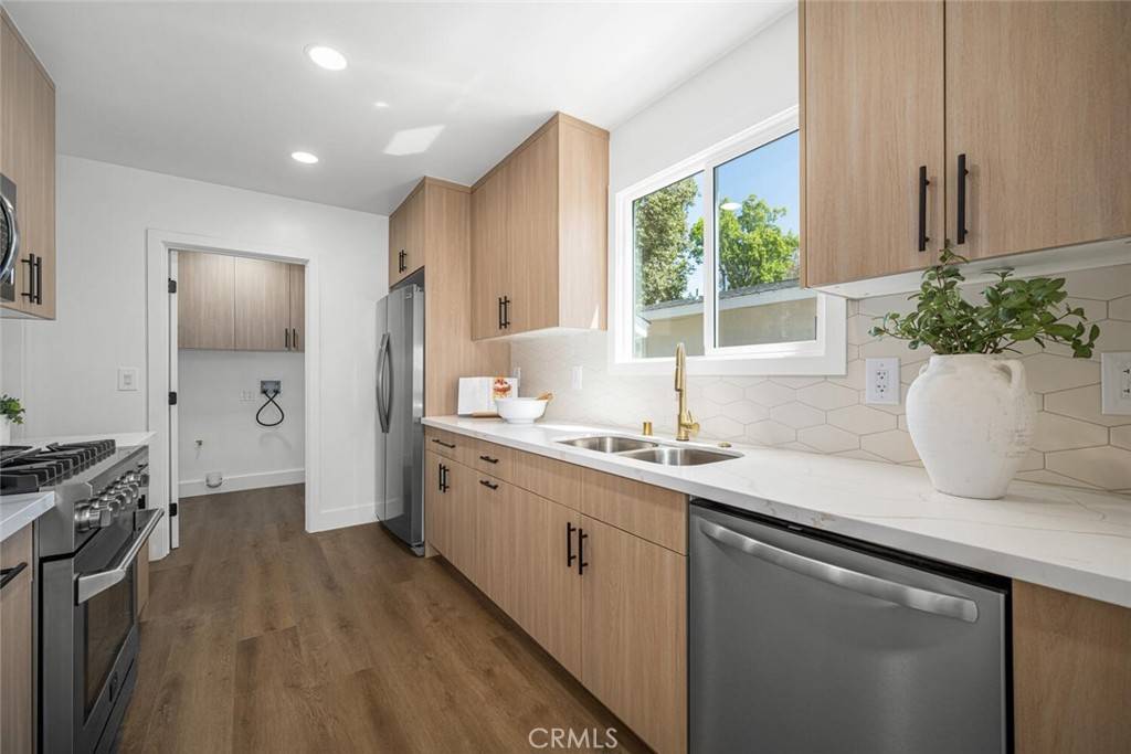 Long Beach, CA 90815,2511 Nipomo AVE