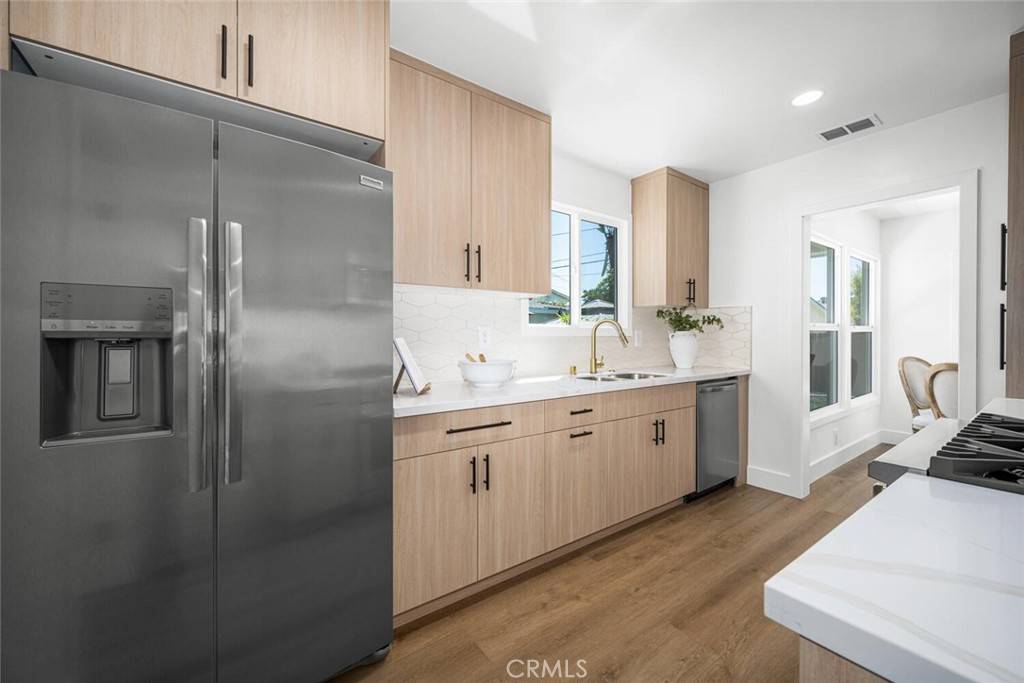 Long Beach, CA 90815,2511 Nipomo AVE
