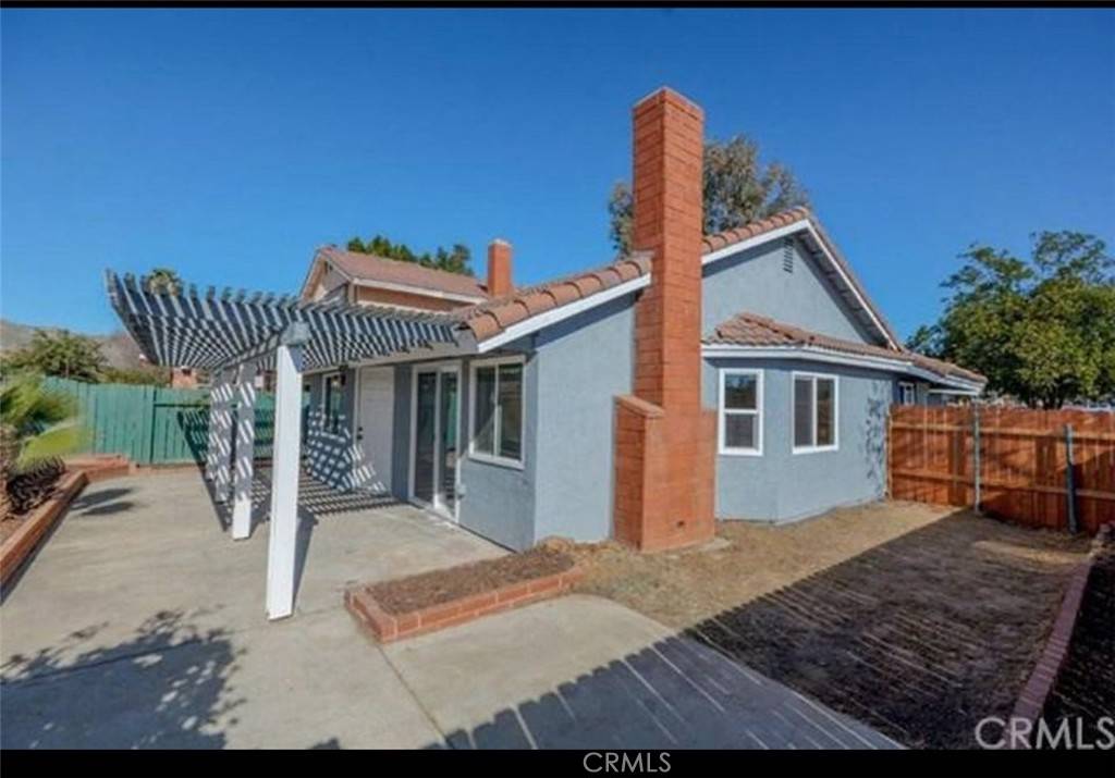 Moreno Valley, CA 92557,23919 Mark Twain