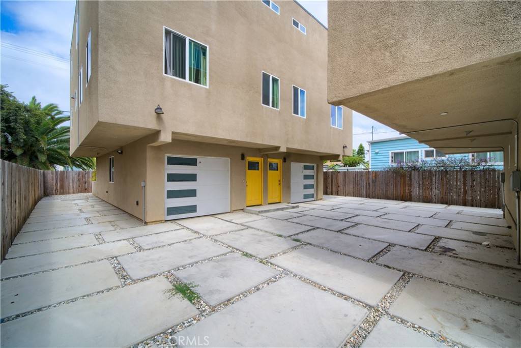 Los Angeles, CA 90007,3021 S Raymond AVE