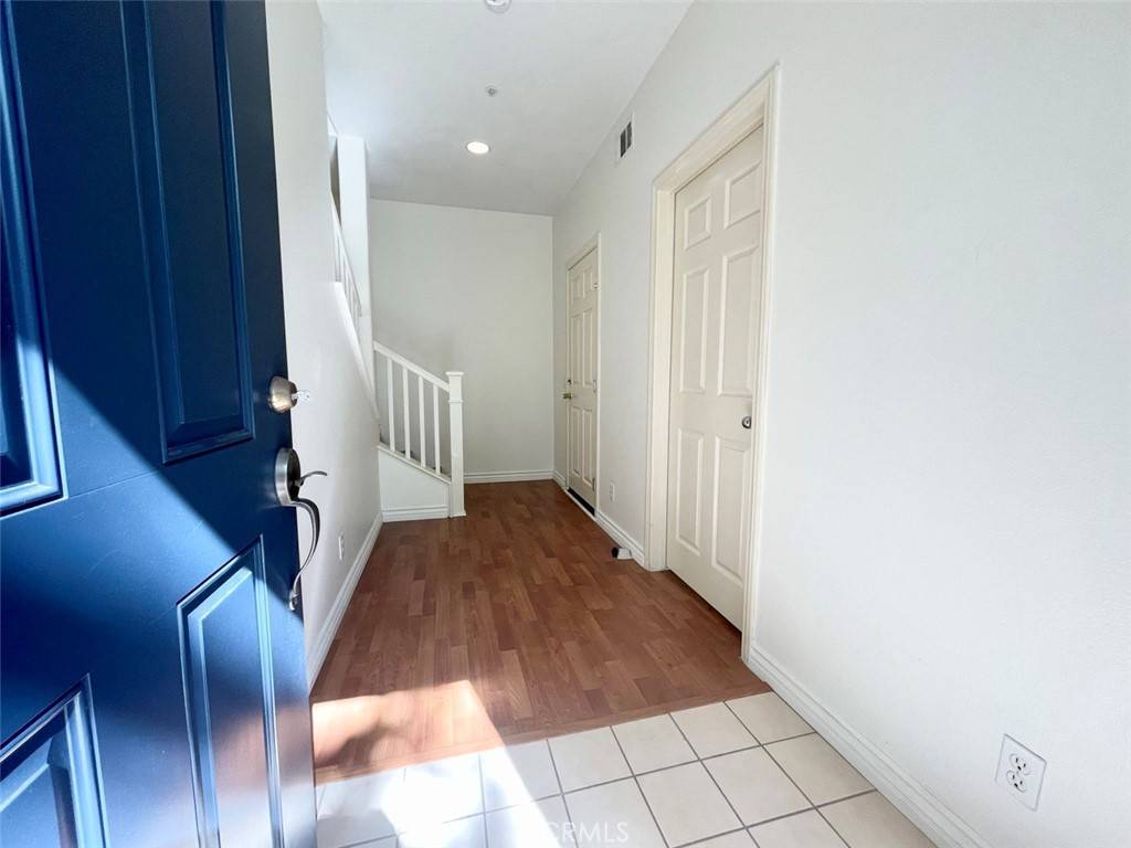 Irvine, CA 92603,65 Passage